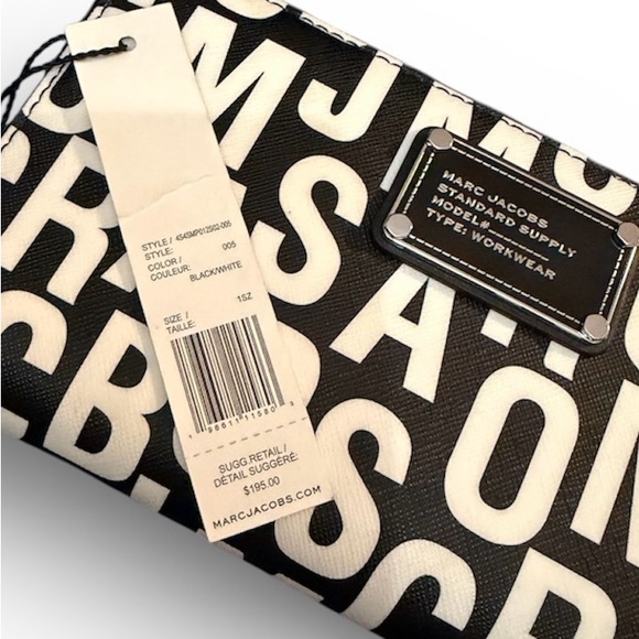 MARC JACOBS LOGO CONTINENTAL WALLET - Picture 13 of 13